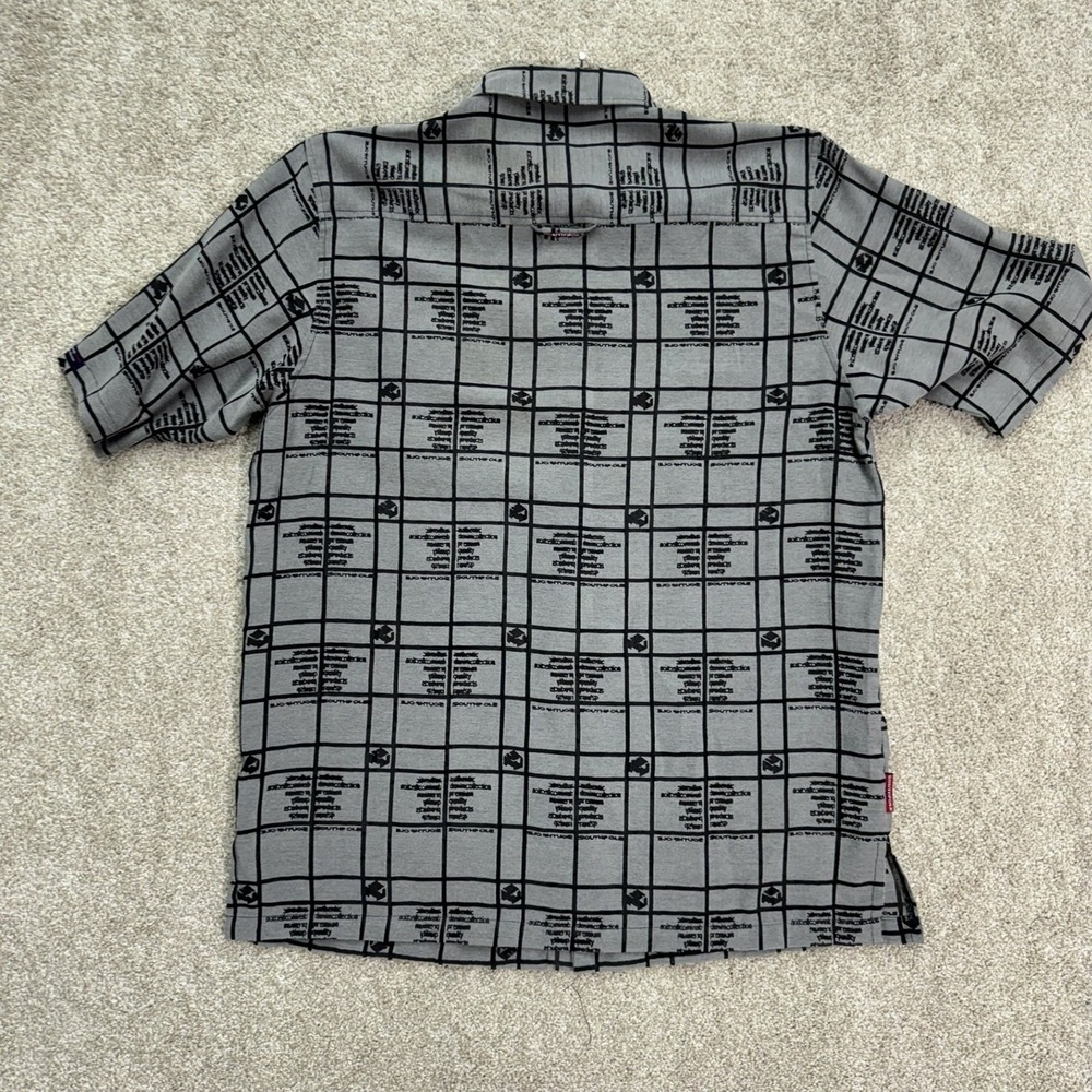 Southpole Button Up Shirt Men L Gray Black Grid Monogram Y2K Streetwear Baggy - Picture 2 of 6